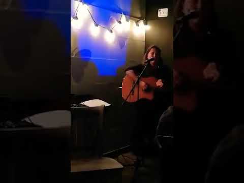 Mi Perro Nunca Me Haría Lo Que Tú Me Hiciste - Lorena Posada