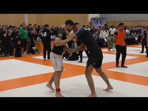 Christian Ozbek vs Faisal Kayani - Grappling Industries London 2022 - No-Gi - Adult - Advanced