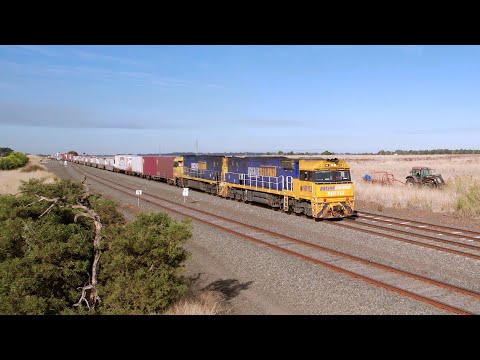 Pacific National 6MP4 Container Train With NR112 & NR72 (14/4/2023) - PoathTV Australian Railways