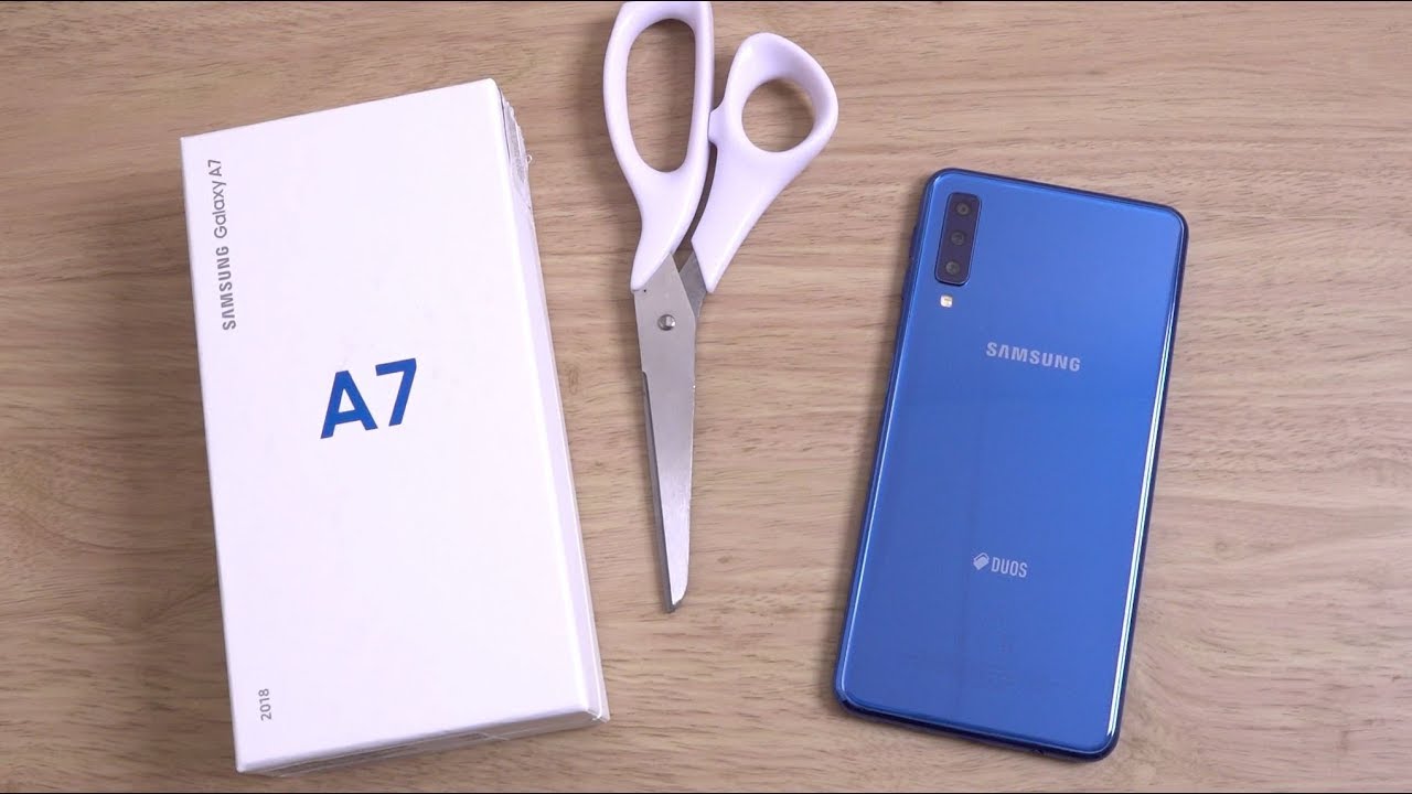 Samsung Galaxy A7 2018 Blue - Unboxing!