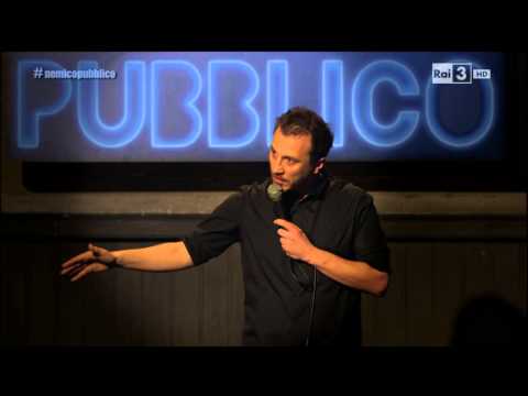 Giorgio Montanini "Detesto i vegani" - Nemico Pubblico Live 07/06/2015
