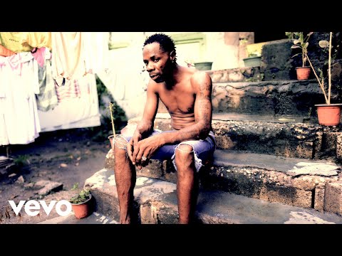 Earth Warrior - Mama Struggle (Official Video)