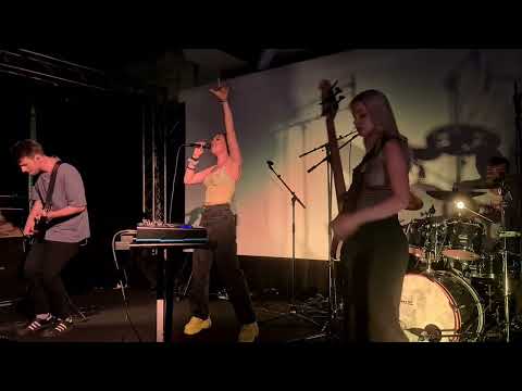 Luzifa - Seventeen Again (live) @ Work in Progress Club Popakademie Mannheim 2022