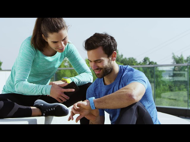 Sigma Sport iD.RUN Smartwatch Amarillo video