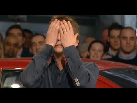 Clarkson vs Hammond: Battle of the hot hatch | Top Gear