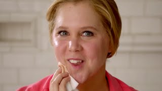 Amy Schumer&#39;s Hilarious &quot;You Don&#39;t Need Makeup&quot; Parody | What&#39;s Trending Now