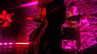 Deerhoof - Let's Dance The Jet Live