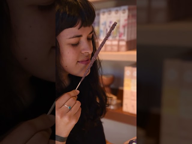 Vídeo relacionado con Incienso Semana Santa Litúrgico, Grano Olíbano Sacramental, Sahumerio, Aromaterapia (50 Gramos)