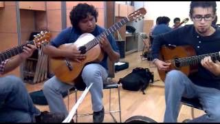 preview picture of video 'Libertango A. Piazzolla Ensamble de Guitarras de la UAM Azcapotzalco'