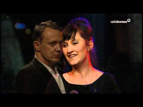 Anna Prohaska sings "Der Fischer" at Talkshow "3 nach 9"