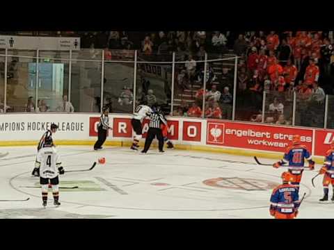 Dallas Ehrhardt vs Guillaume Desbiens
