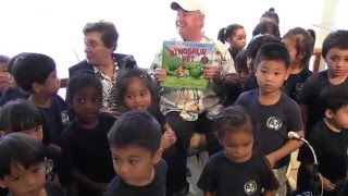 Neil Sedaka joins preschoolers for &quot;Dinosaur Pet&quot; song session