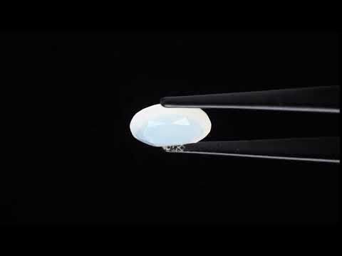 Натуральний білий Опал овал 10.7x8.5мм 1.76ct видео