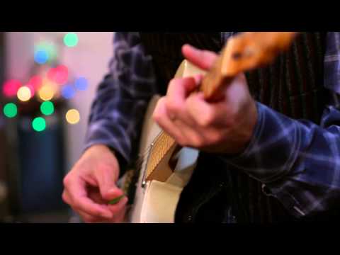 Bill Frisell - "Surfer Girl" (at the Fretboard Journal)