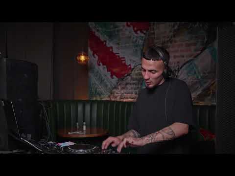 Clint L - Sweet Oldies 8.0 Slow Jams Ed / UGC Studios Africa / Si Cantina Sociale V&A Cape Town