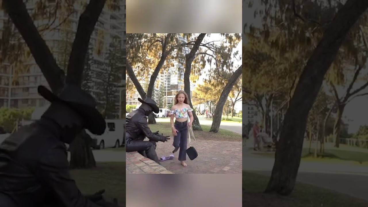 Her joy when she saw the dog #sweetgirl #kidsprank #Runway #laugh #jumpscare