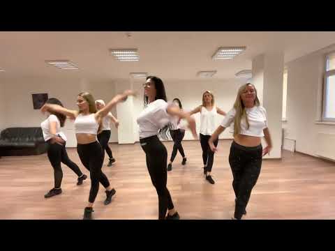 Solo Latino | Lady Styling | Rumba | (Dance Cover)