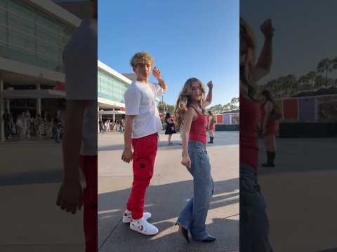 these lyrics.  #shorts #dance #disneyland #kaido ￼