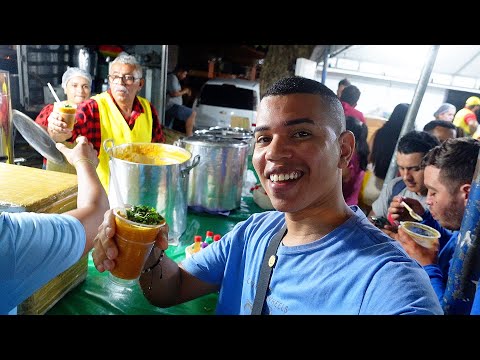 Provando comida na FEIRA NOTURNA de João Pessoa