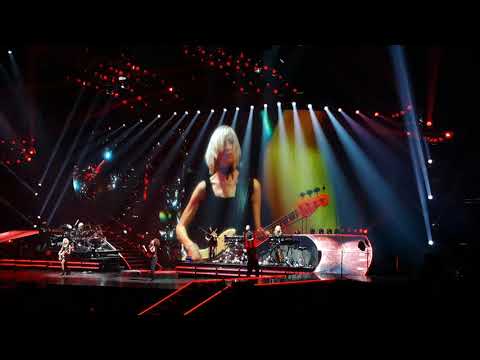 Encore Interlude - Pink Beautiful Trauma Tour, Orlando, April 24, 2018