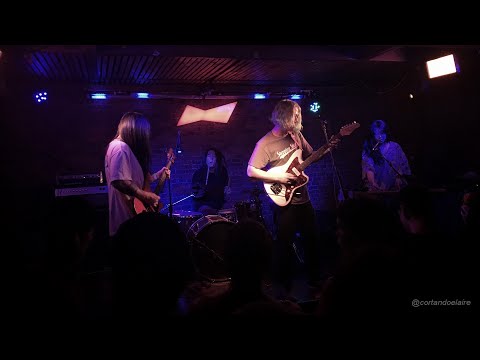 Dead Buttons - Cockroacheeessss (Bar Loreto, Chile, Noviembre 2018)