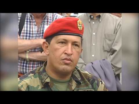 Hugo Chávez ofendido e insultando