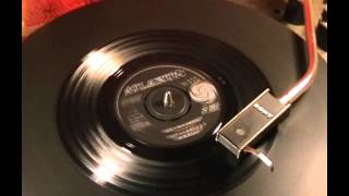 Patti LaBelle &amp; The Bluebelles - Over The Rainbow - 1966 45rpm
