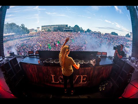 Nora En Pure