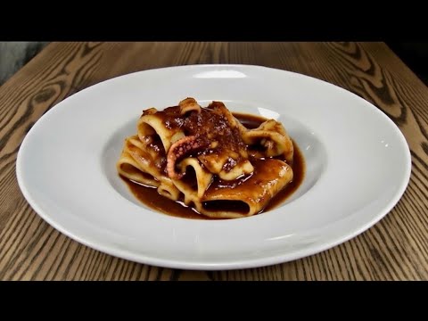 Paccheri con Calamari