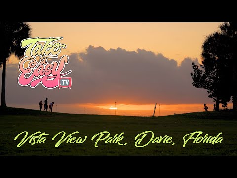 TakeItEasy.TV - Vista View Park, Davie, Florida sunset - 4K UHD