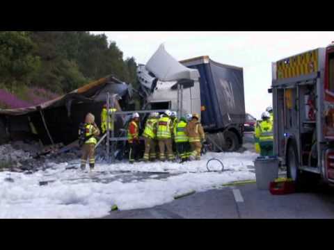 Olycka stänger trafiken på E6