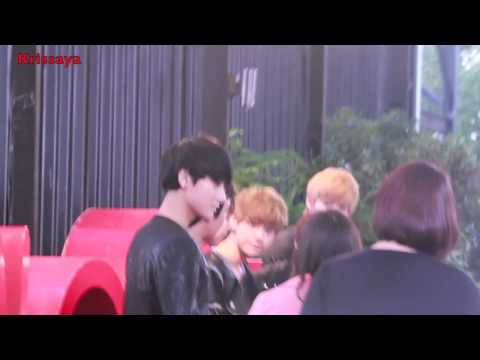 [Fan Cam] 120727 EXO-M @ Chao Doo Woody