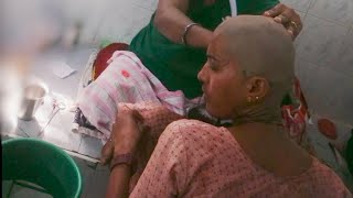 Download lagu Beautiful young new married wife Headshave tonsured temple mp3
