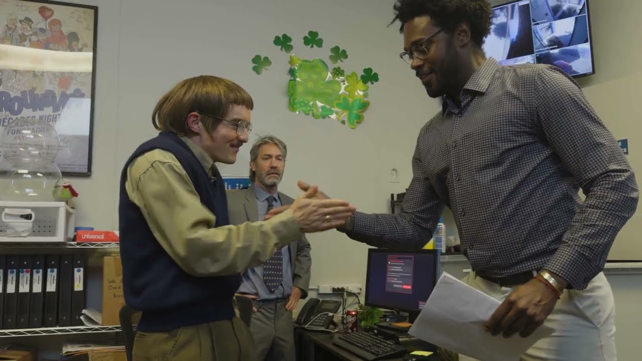 S2 E18 - He Got Hacked 😳