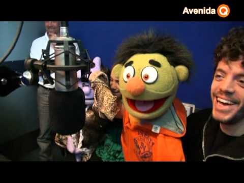 AVENIDA Q - ARGENTINA visita a Radio 10 - Gonzalez Oro y Feinmann.mpg