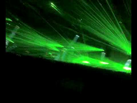 Trance Energy 2009: Paul Van Dyk playing The Killers - Human (Ferry Corsten Dub Remix)