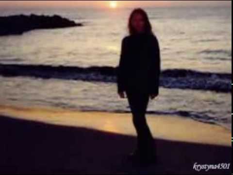 SPÓJRZ  JAKI  KSIĘŻYC      WIESŁAWA  DROJECKA