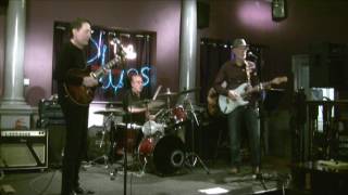 Video thumbnail for Ibanez am 205 and Dumble clone by pickmaster