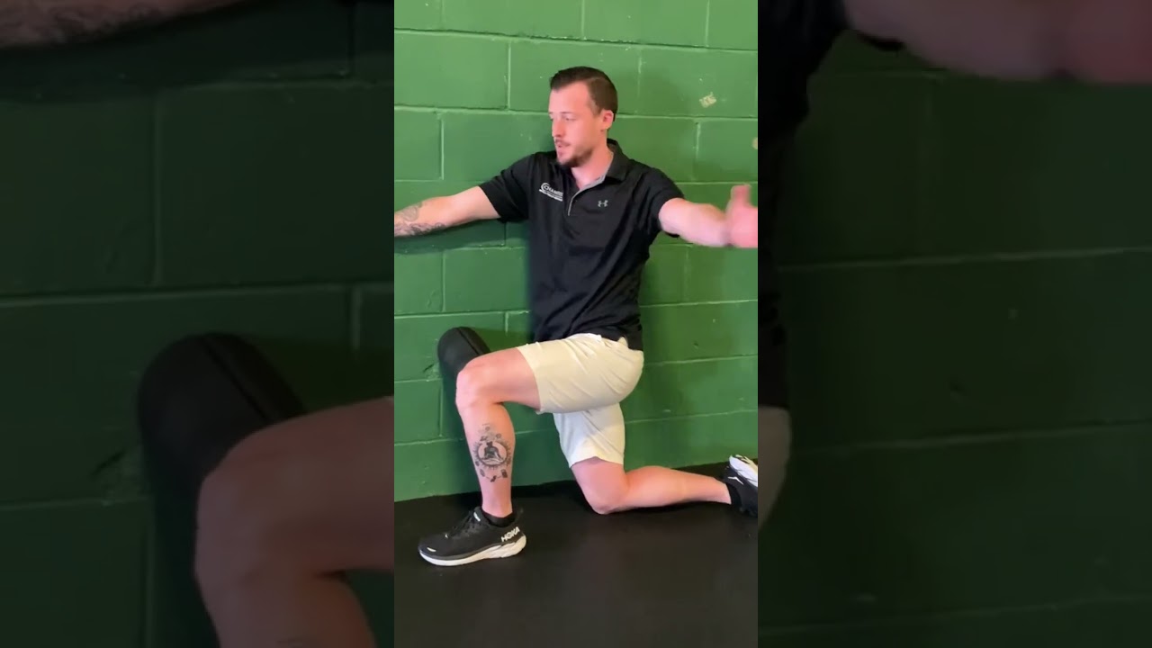 Thoracic Spine Kneeling Wall Rotations - YouTube