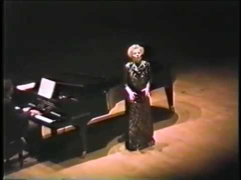 Magda Olivero  Encores