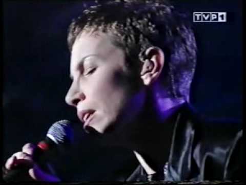 Annie Lennox - Who's That Girl? (Sopot, Poland, 29.8.1995) 4/13