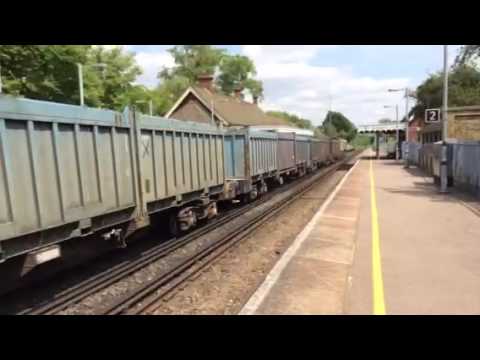 GBRf's 66707 passes High Brooms working 4E19 12/6/14.