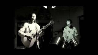 LOUIS MHLANGA & DAVE REYNOLDS performing MAI RUGARE