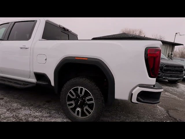 2021 GMC SIERRA 3500 HD CREW CAB PICKUP V8, TURBO DIESEL, 6.6 LITER AT4 PICKUP 4D 6 1/2 FT