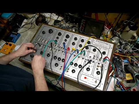 download lagu mp3 mp4 Electro Comp, download mp3 Electro Comp free download, download mp3 Electro Comp