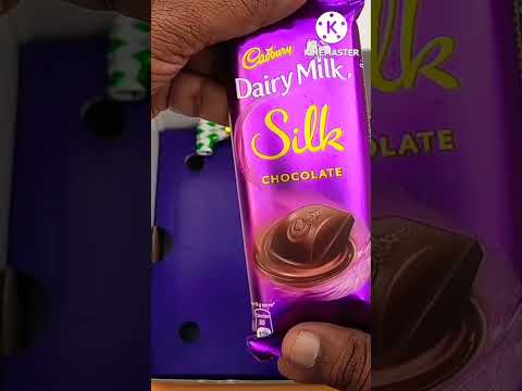 Unboxing Cadbury Celebrations Birthday Box🎉🎊😍😍|| Best Birthday Gift ||#shorts #cadbury #birthdaygift
