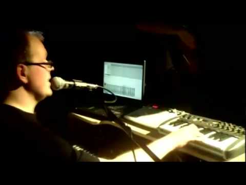 Visine Orchestra: Za dverami mojej izby (Beáta Dubasová)