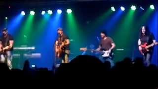 Trent Tomlinson singing, &quot;Just Might Have Her Radio On&quot;, @Lady Luck Casino