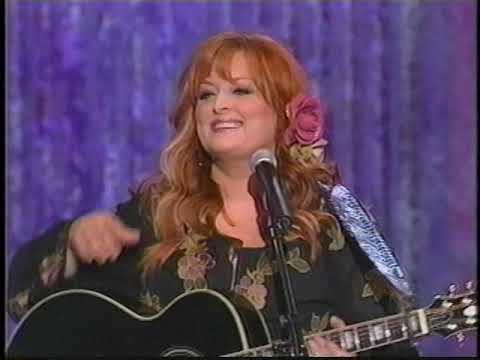 Wynonna Judd | What the World Needs | ACM Awards (2003)