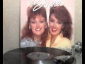 The Judds - Cry Myself to Sleep [original Lp version]